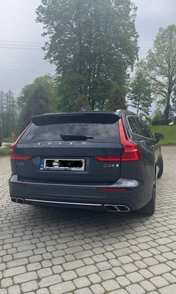 Volvo V60 cena 119064 przebieg: 165000, rok produkcji 2019 z Jasło małe 137